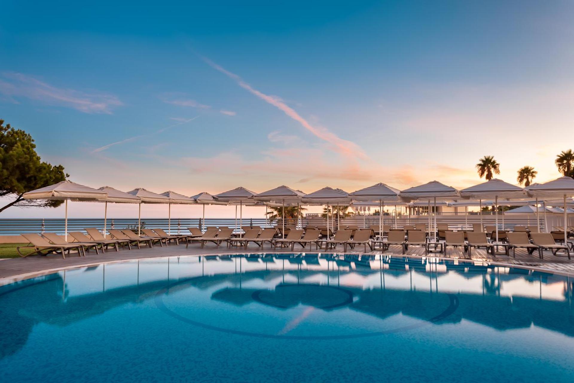 Grande Real Santa Eulalia Resort&hotel